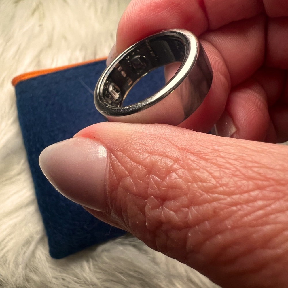 Size 8 Silver Horizon OURA Ring